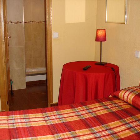 Hostal Puerta Bonita Vista Alegre Мадрид Экстерьер фото