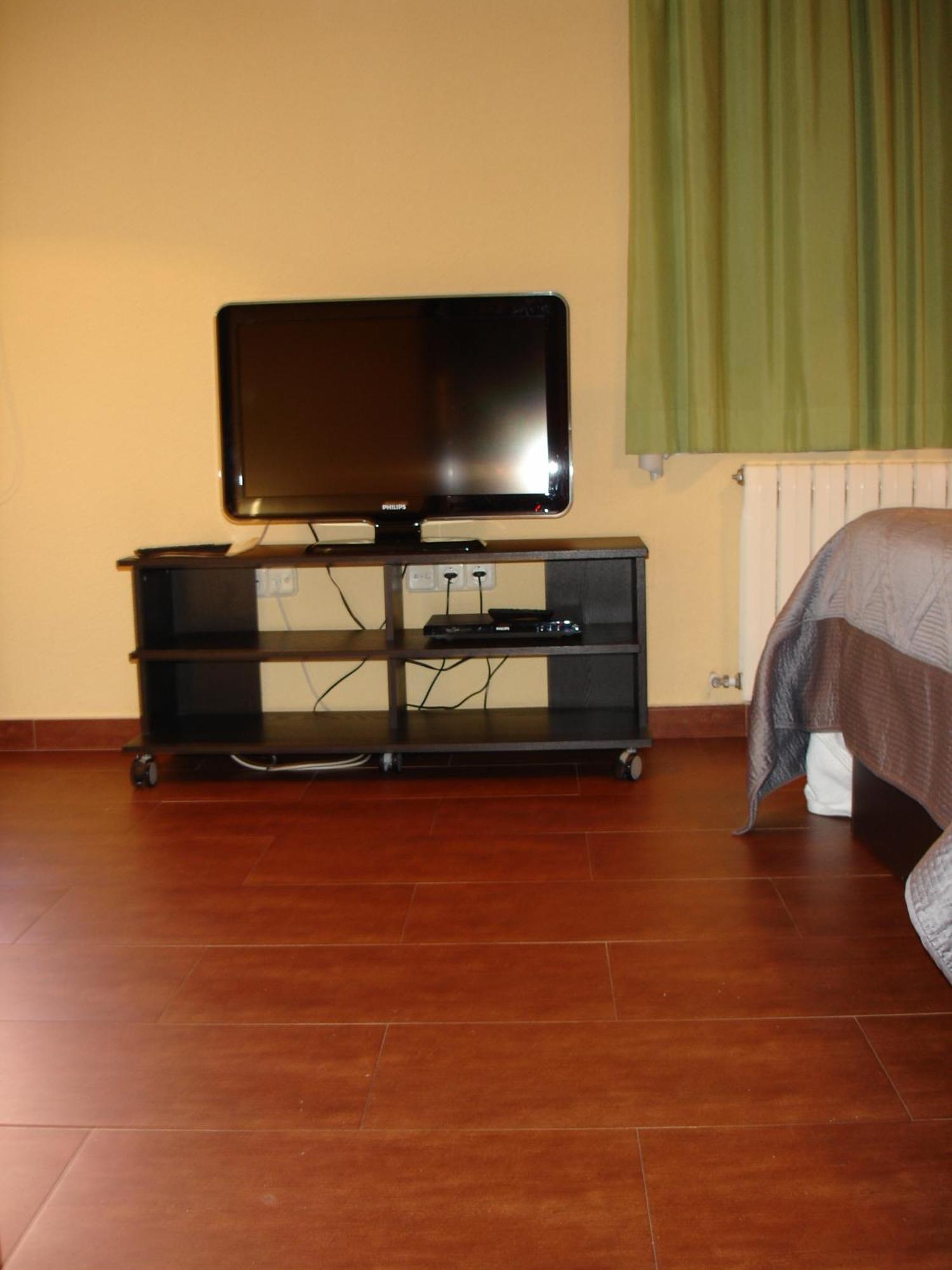 Hostal Puerta Bonita Vista Alegre Мадрид Экстерьер фото